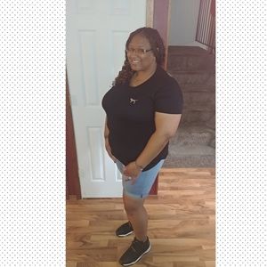 Meet your Posher, Nakesha